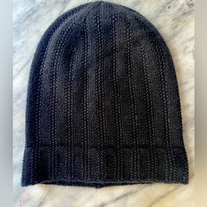 NWT JCrew Cashmere Black Beanie/ Toque